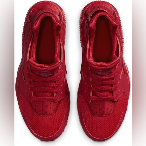 Nike ‘Huarache Run' Sneaker - Picture 15 of 16